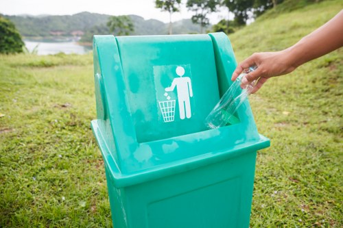 Community clean-up event in Redbridge